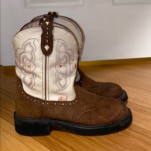 Justin Cowgirl Boots